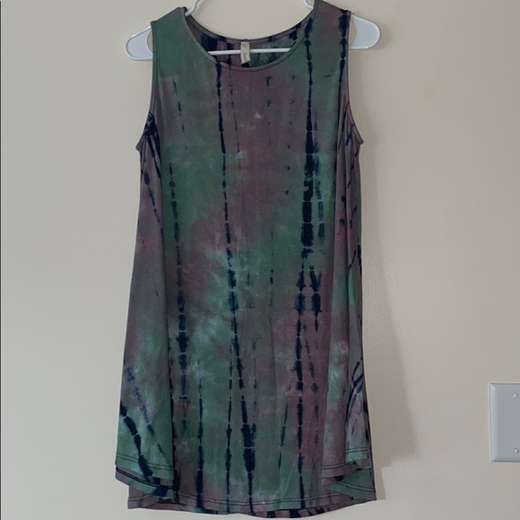 Wishlist Tops - Wishlist size small tie dyed tank top